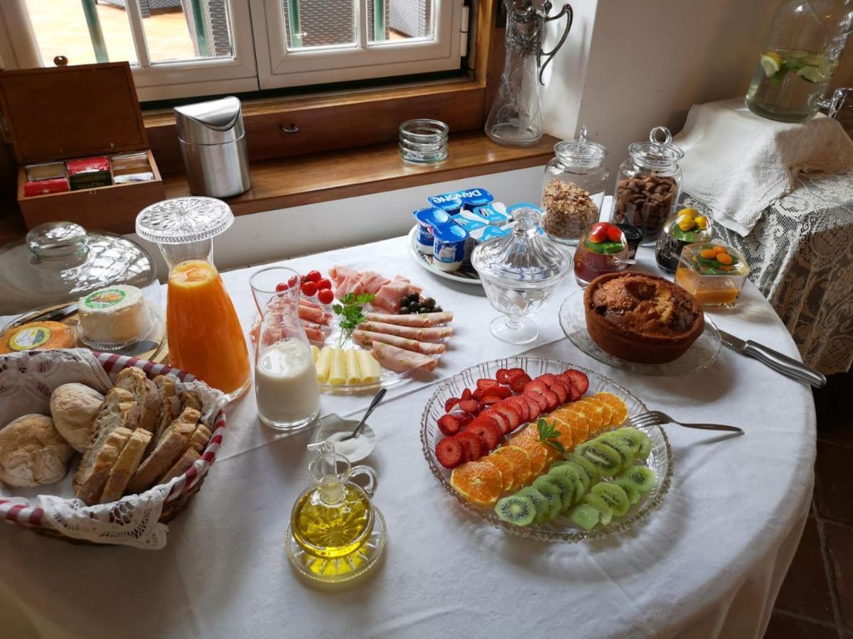Bed and Breakfast Quinta Do Rio Touro Azoia  Екстер'єр фото